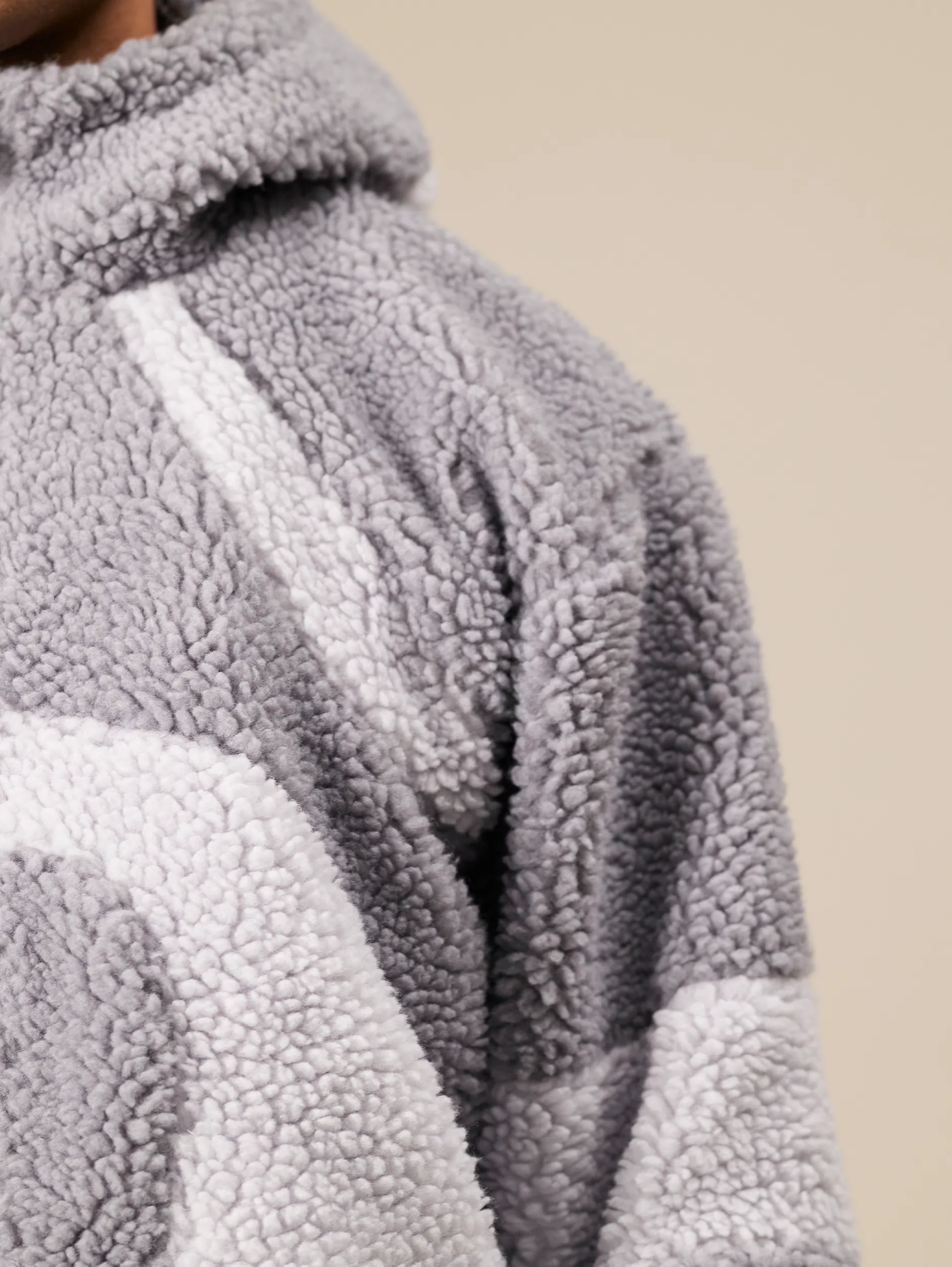 CONTRAST BALACLAVA FLEECE JACKET "GREY"