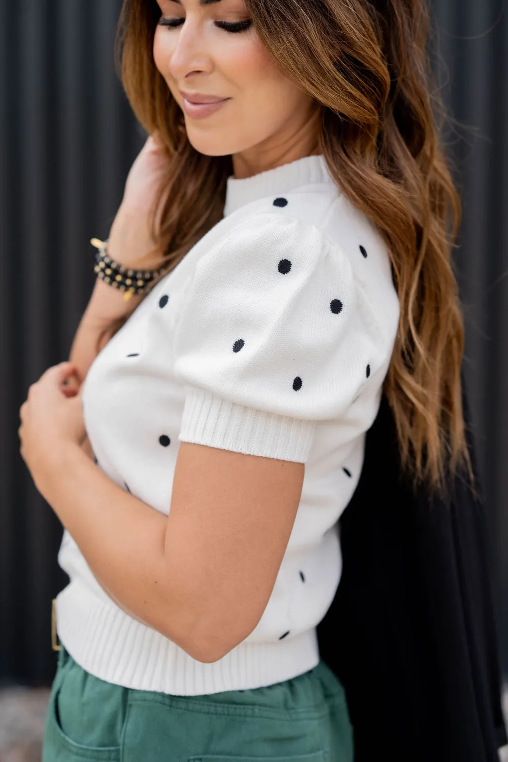 Dotted Ribbed Trim Short Sleeve Sweater