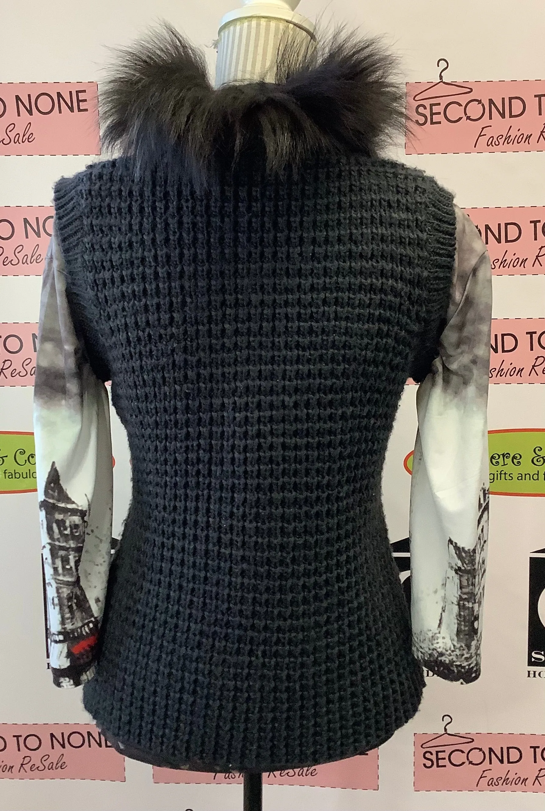 Faux Fur Trimmed Knit Cardi Vest (M/L)
