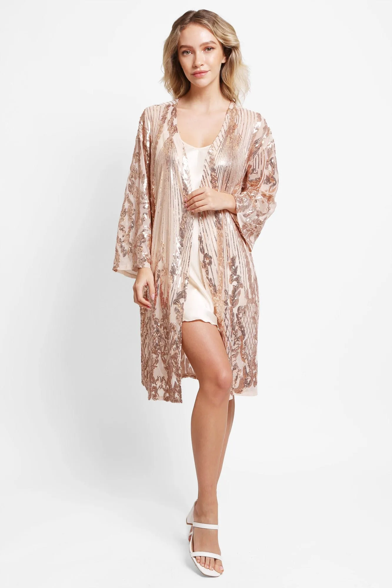 JP3520 Brielle Sequin Kimono