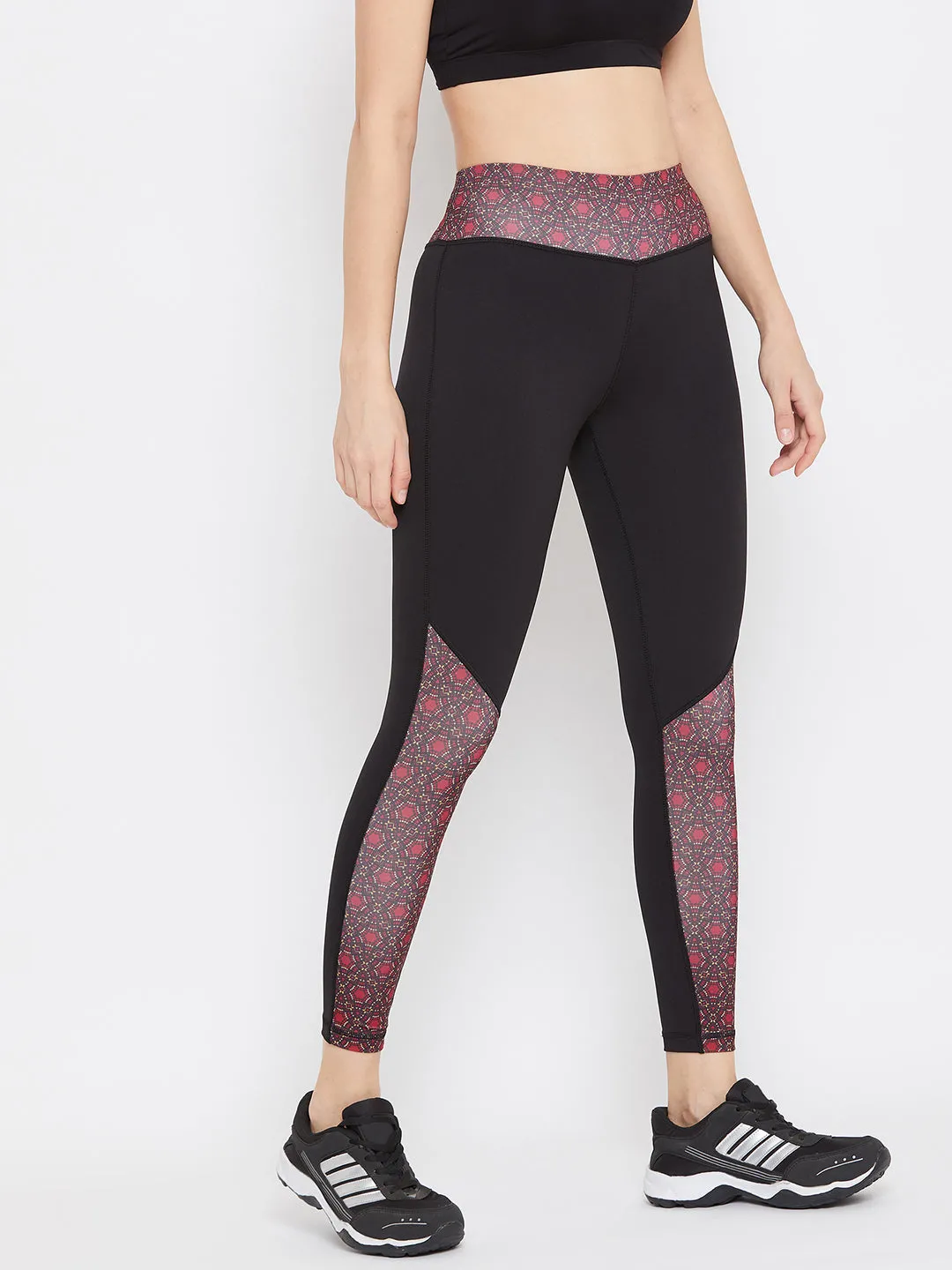 JUMP USA Women Black & Maroon Printed Active Wear Tights