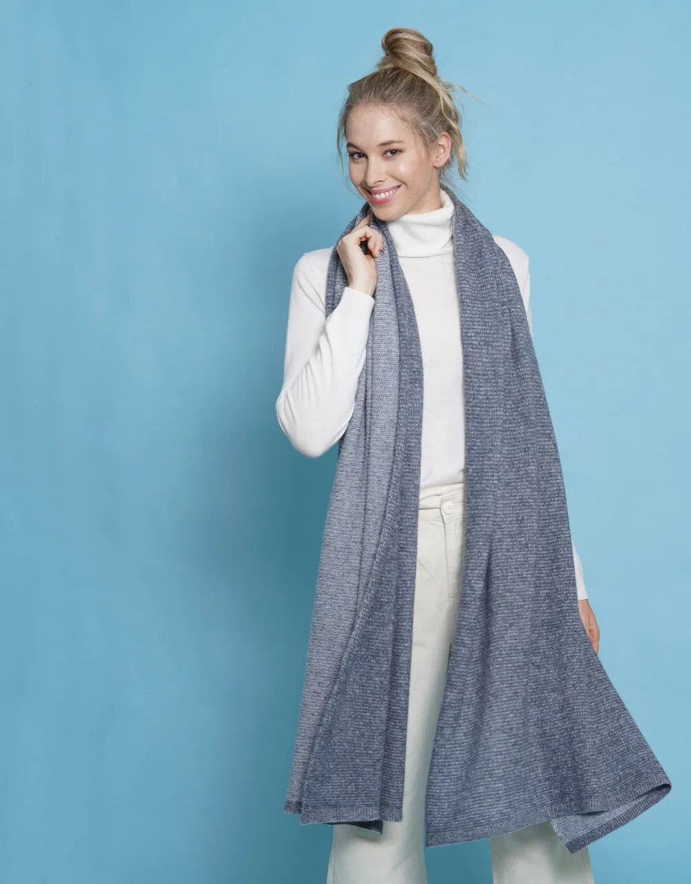 Loop Knit Two Toned Plaid Scarf in Silver