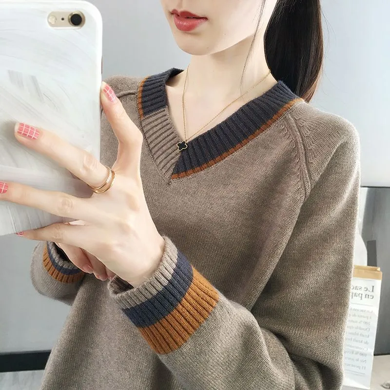 METAVERSMALL Lazy loose solid color V-neck sweater 2023 autumn and winter Korean version women's knitted sweater pullover outer jacket bottoming shirt