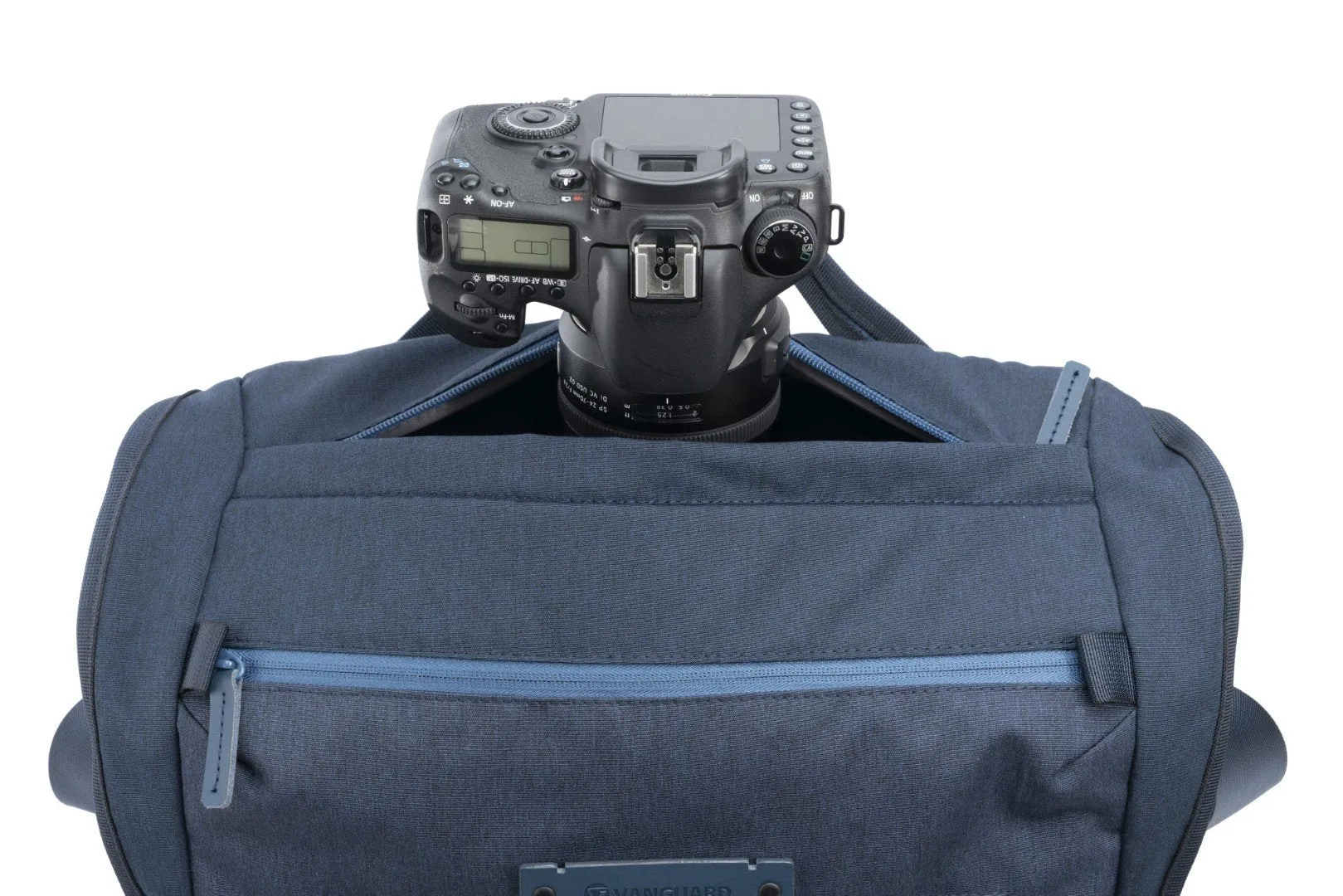 VEO RANGE 38 NV 17 Litre Shoulder Bag with Internal Travel Tripod Compartment (to 41cm folded) - Blue