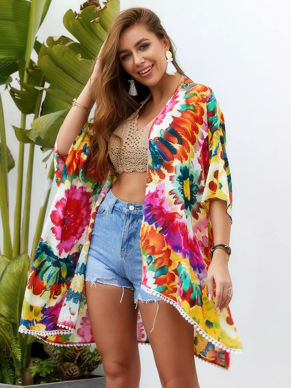Wholesale Floral Print Slit 3/4 Sleeve Curved Hem Kimono